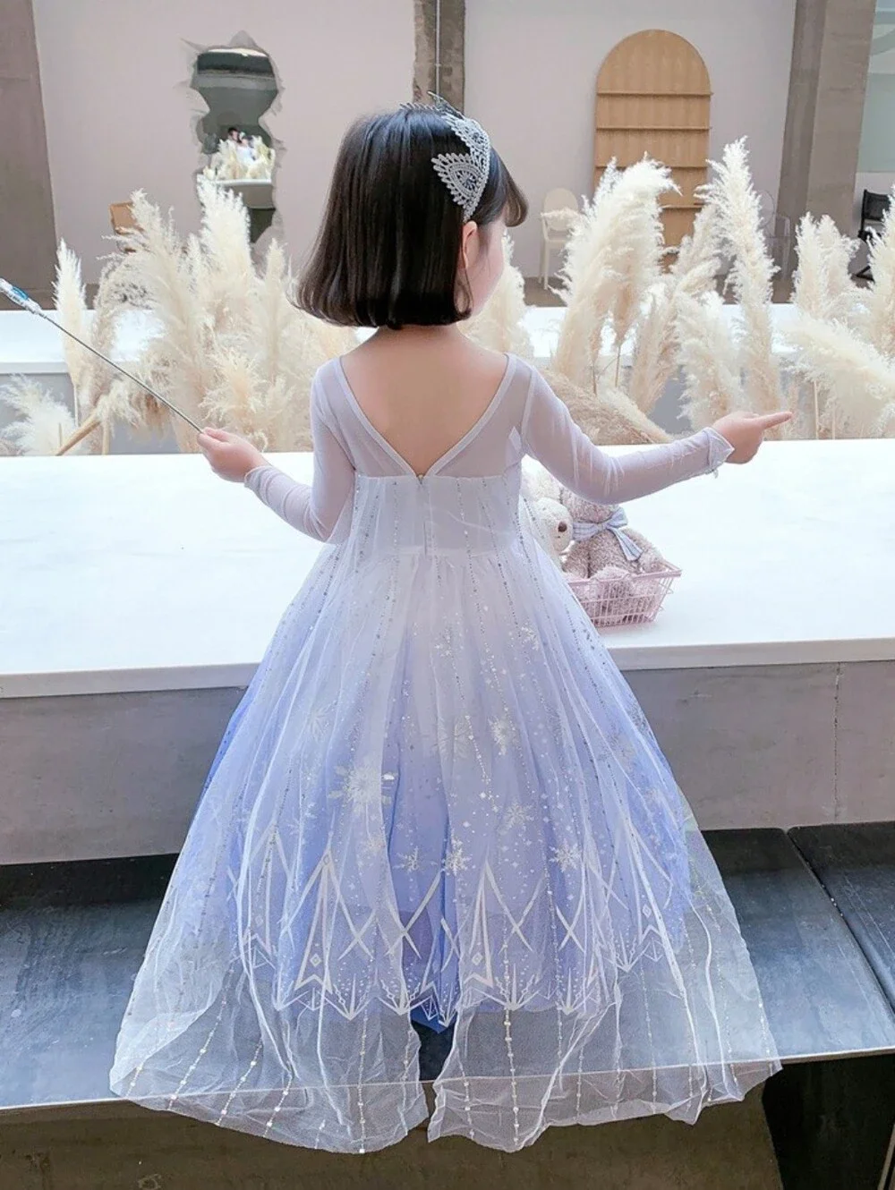 N/A beautiful gown